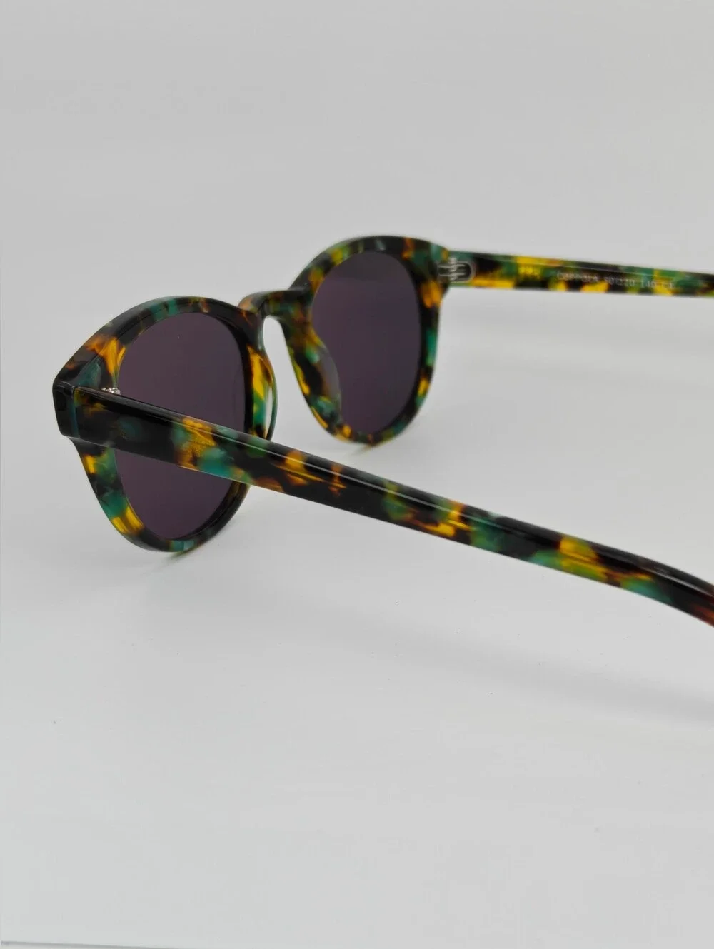 Coppola. Marble Tortoise & Teal Round Frame. Unique Color.